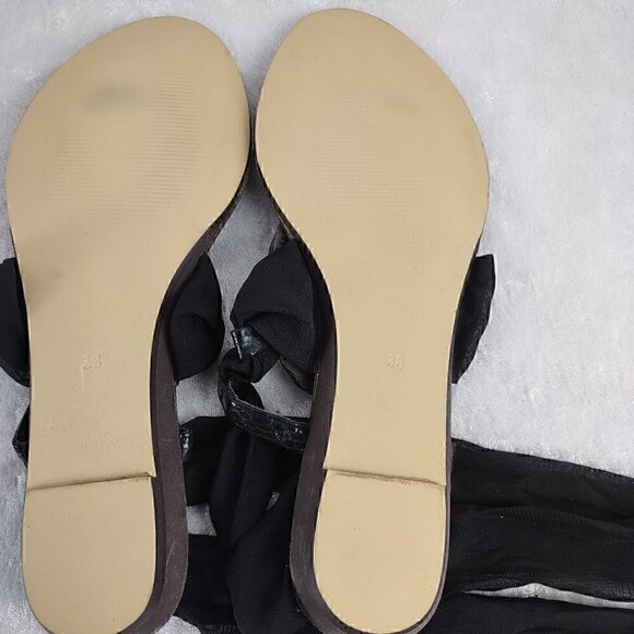 My Good Choice Black Ribbon Sandals With Gold Accent. Size 38 EU = US Size 6. - Picture 8 of 10